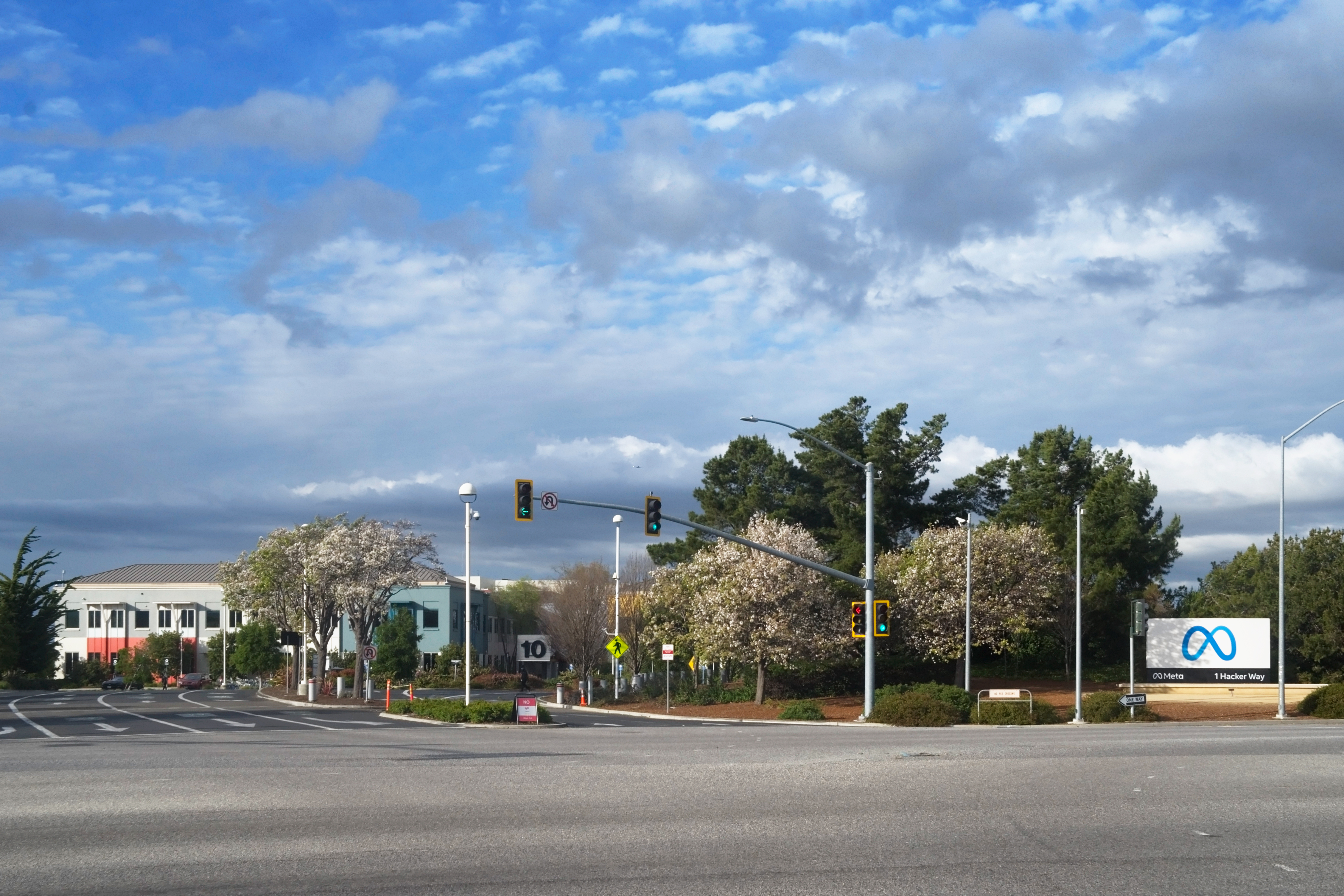 Meta Platforms headquarters, Menlo Park.